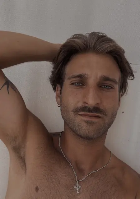 Leo из Памплоны, ищу на сайте знакомства на одну ночь