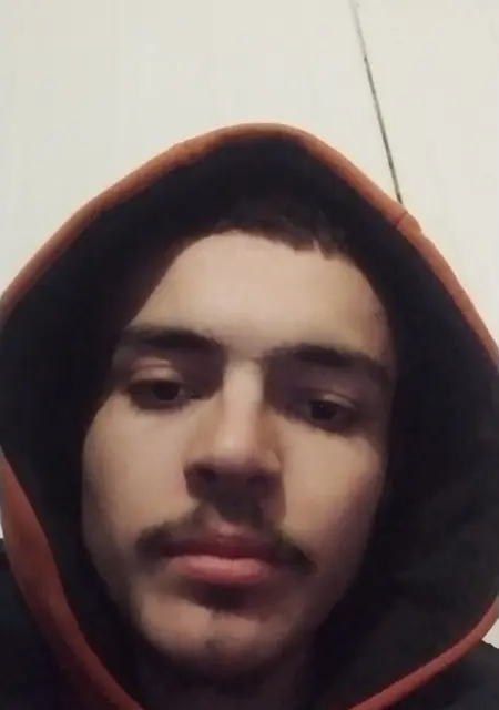 Я Stas, 20, знакомлюсь на одну ночь в Ирпене