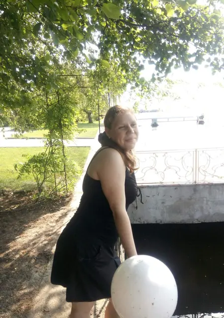 Я Катя, 24, из Николаева, ищу знакомства на одну ночь