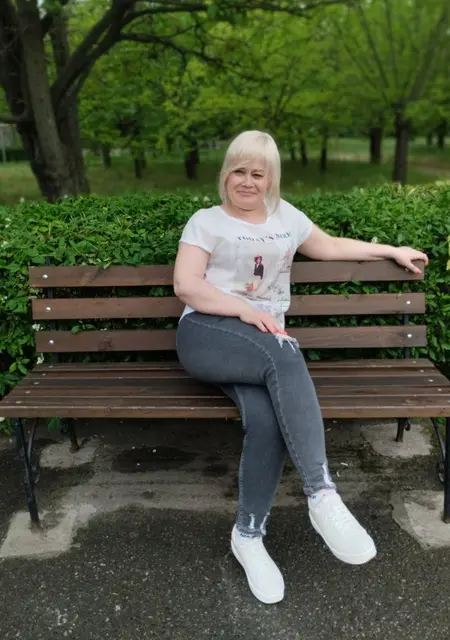 Алла из Николаева, мне 45, познакомлюсь для приятного времяпровождения