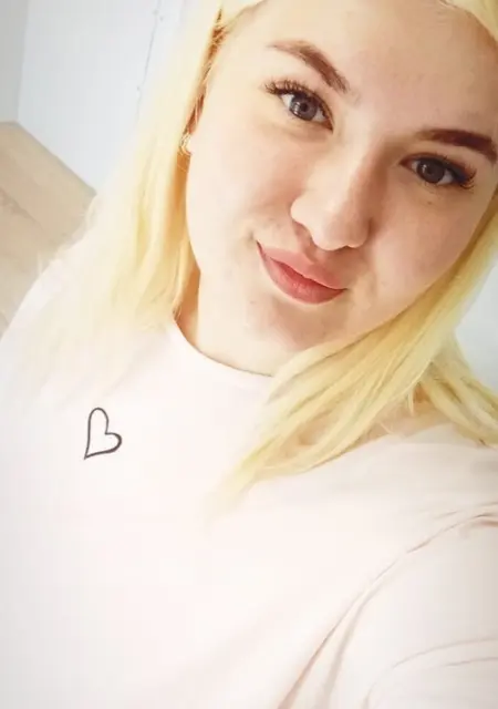 Кира из Лисичанска, мне 25, познакомлюсь для общения