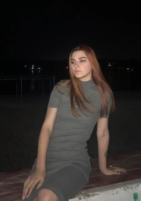 Я Юлия, 24 років з Запоріжжя, шукаю знайомство для спілкування