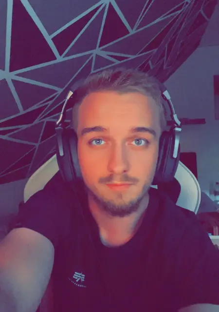 Я Alex, 28, из Лер, ищу знакомство для постоянных отношений