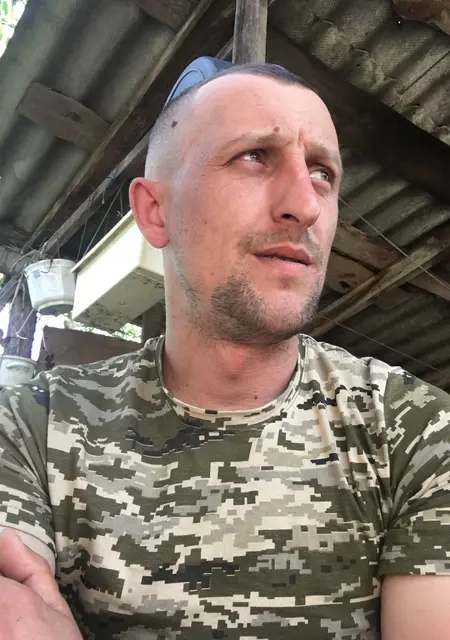 Я Коля, 34, знакомлюсь на одну ночь в Глухівших