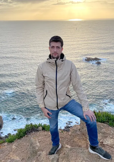 Я Oleg, 37, знакомлюсь для приятного времяпровождения в Алмаде