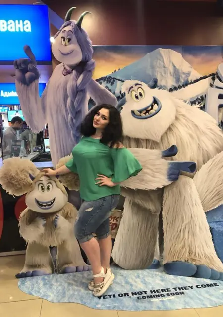 Анастасия з Харкова, шукаю на сайті приємне проведення часу