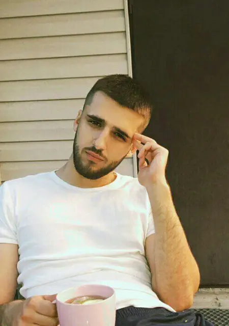 Я Марк, 29 років з Запоріжжя, шукаю знайомства без зобов'язань