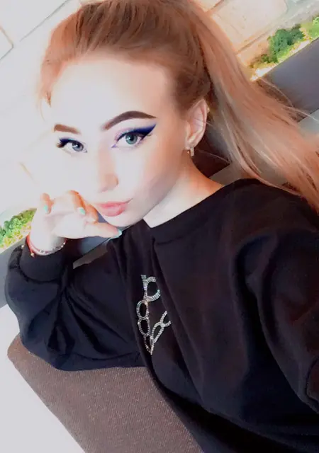 Lara из Полтавы, мне 22, познакомлюсь на одну ночь