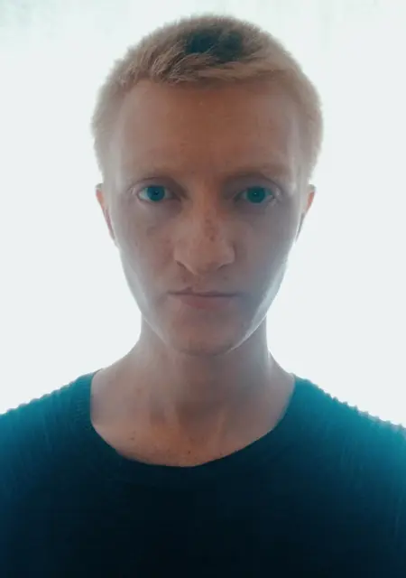 Я Анатолий, 27 років, знайомлюсь без зобов'язань у Луганську