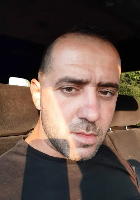 Денис з Запоріжжя, шукаю на сайті знайомства без зобов'язань