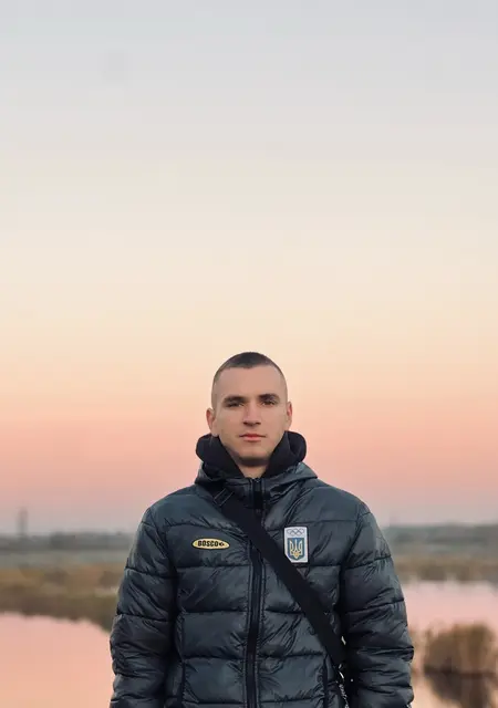 Андрей из Львова, мне 20, познакомлюсь на одну ночь