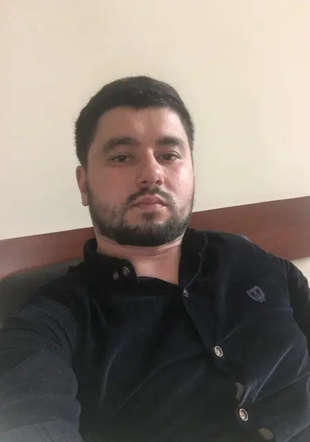 Я Vadim, 32 років з Івано-Франківська, шукаю знайомства без зобов'язань