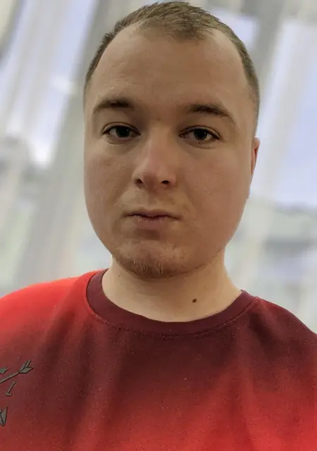 Я Богдан, 29 років, знайомлюсь для постійних стосунків у Івано-Франківську