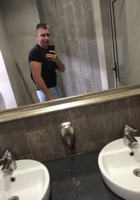 Андрей из Могилёва, ищу на сайте знакомства на одну ночь