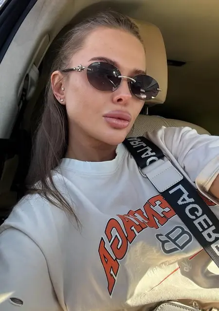 Я Елизавета, 27, из Киева, ищу знакомство для постоянных отношений