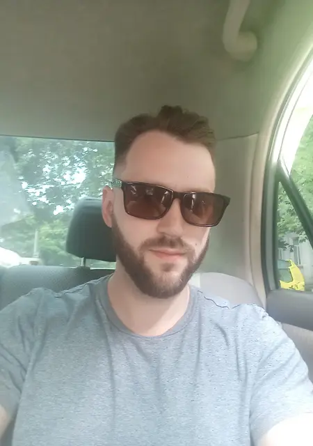 Я Илья, 28 років, знайомлюсь без зобов'язань у Одесі