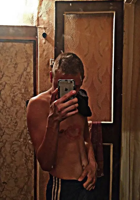 Евгений з Кривого Рогу, мені 20 років, познайомлюсь для приємного проведення часу