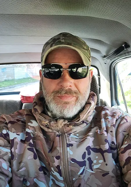 Дмитро из Херсона, мне 52, познакомлюсь без обязательств