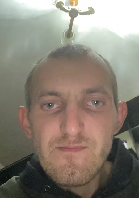 Саня з Мелітополя, мені 28 років, познайомлюсь на одну ніч