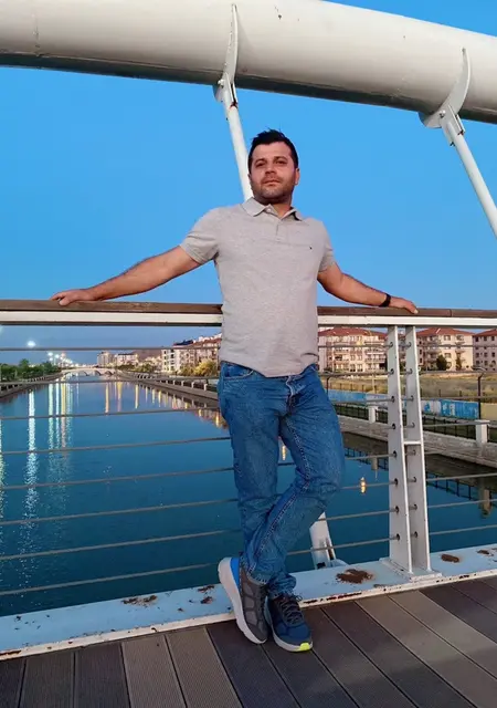 Temmuz из Измира, ищу на сайте дружбу