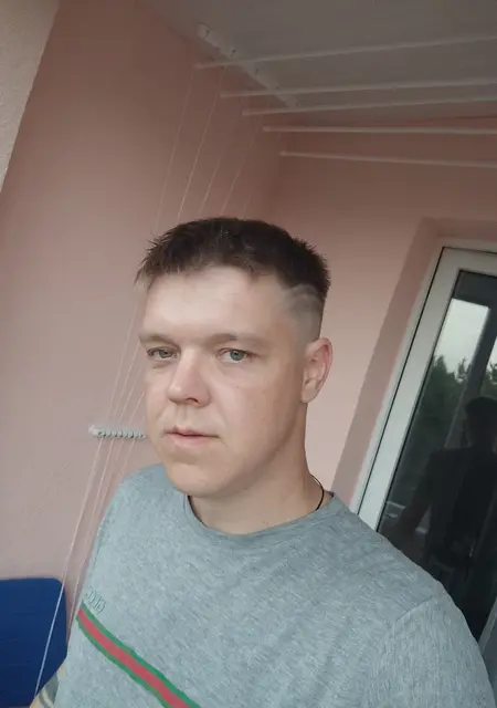 Александр из Новополоцка, мне 34, познакомлюсь для приятного времяпровождения