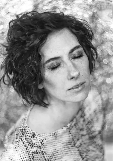 Sindi из Варшавы, мне 42, познакомлюсь