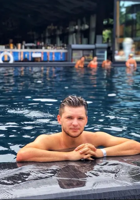 Андрей з Києва, мені 32 років, познайомлюсь для спілкування