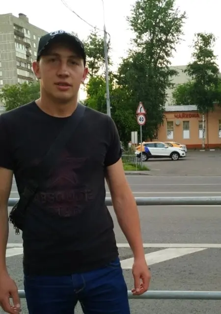 Андрей из Первомайска, ищу на сайте знакомства без обязательств