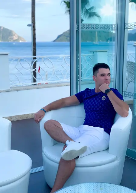 Даниил из Черкасс, мне 28, познакомлюсь для постоянных отношений