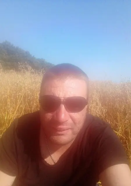 Я Иван, 38, знакомлюсь без обязательств в Прилуках