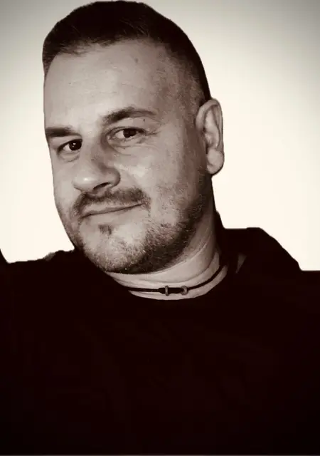 Soy Arkotax, 51 años, conociéndome para pasatiempo agradable en Laredo