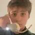 Я Nicolas, 18, из Шробенхаузен, ищу знакомство для без обязательств